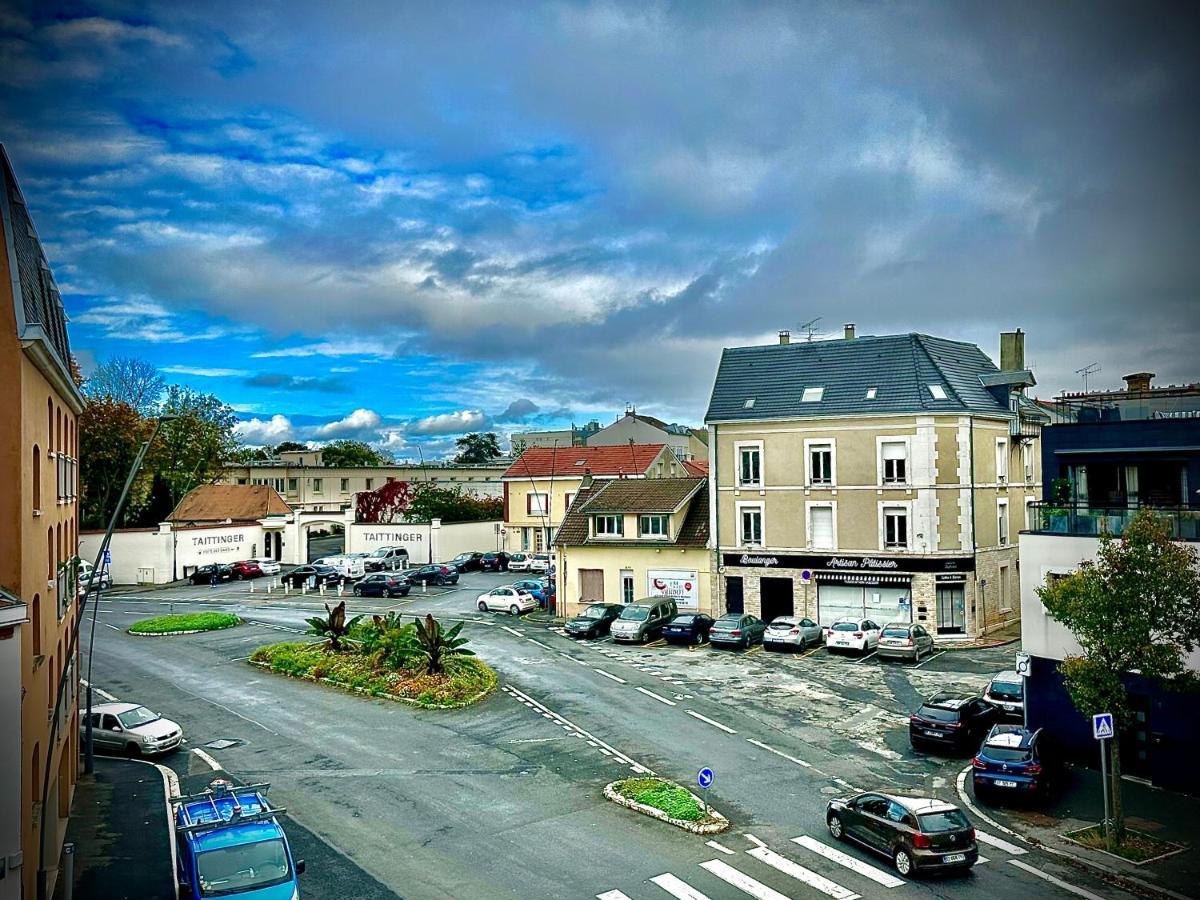 Appartement L'Emperador à Reims Extérieur photo